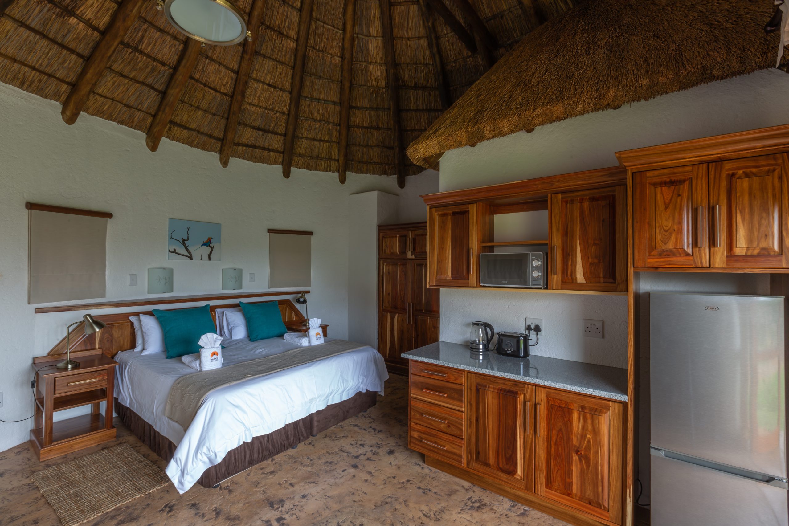 Self_catering_accommodation_mopane_bush_lodge_in_limpopo